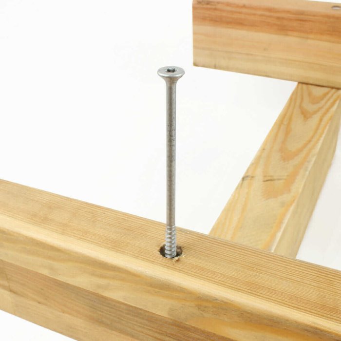 Expandet terrace screws